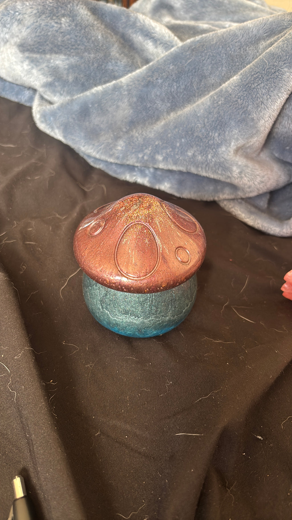 Resin decorative nicknacks